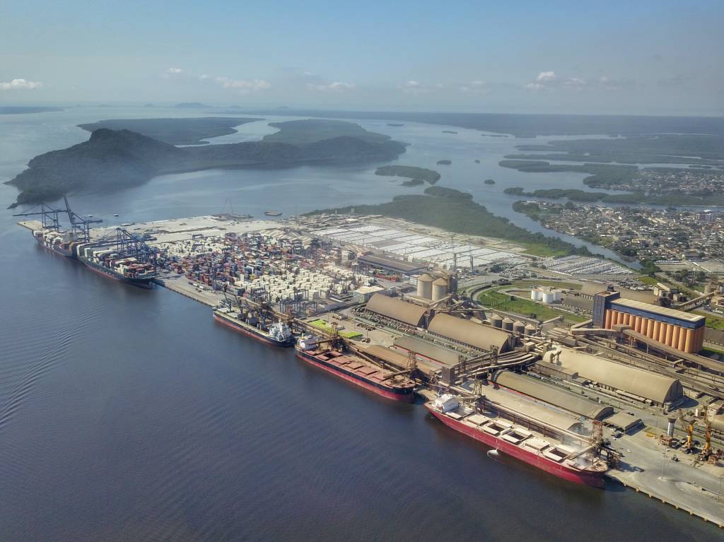 Porto de Paranaguá faz embarque pioneiro no Brasil - SBA1 ...