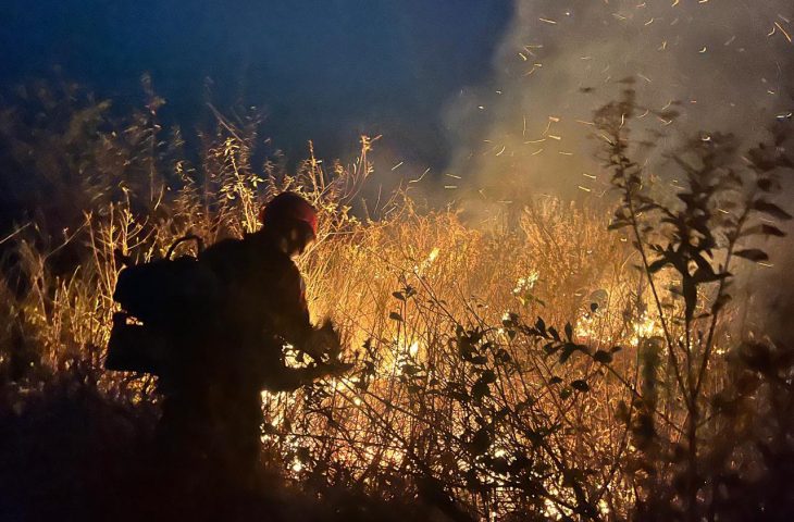 Relatório da Operação Pantanal: Há pontos de fumaça em Maracangalha e no Morro do Urucum