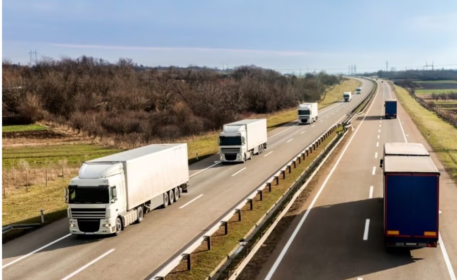 Preço do frete volta a aumentar em novembro após três meses consecutivos de queda, diz Edenred Repom